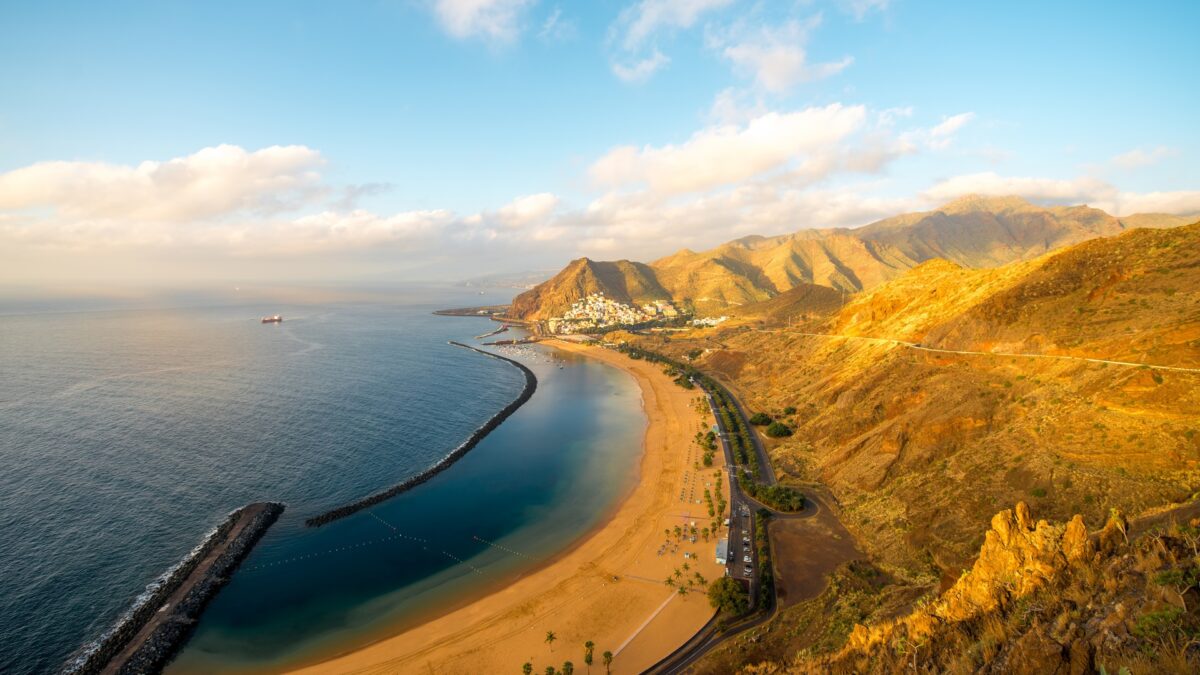 Croisière Îles Canaries, Saint-Jacques-de-Compostelle & Londres