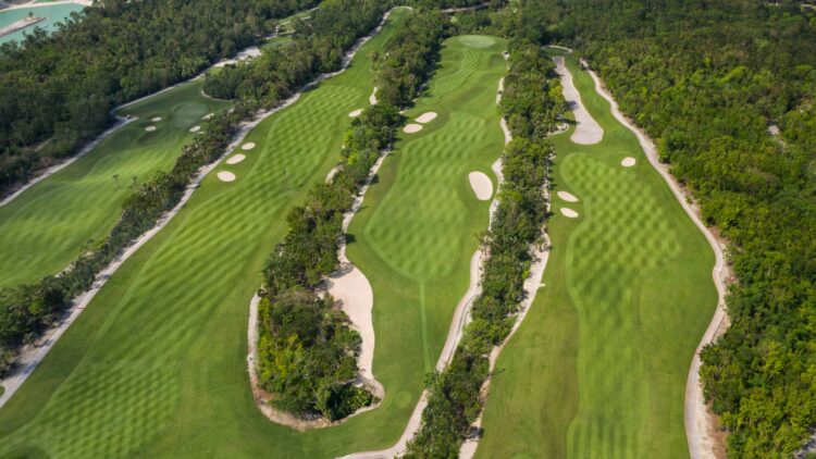 Golf-4 Ibeiro star Voyages Plein Soleil