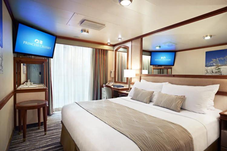 Cabine balcon à bord du Caribbean Princess avec vue sur l’océan